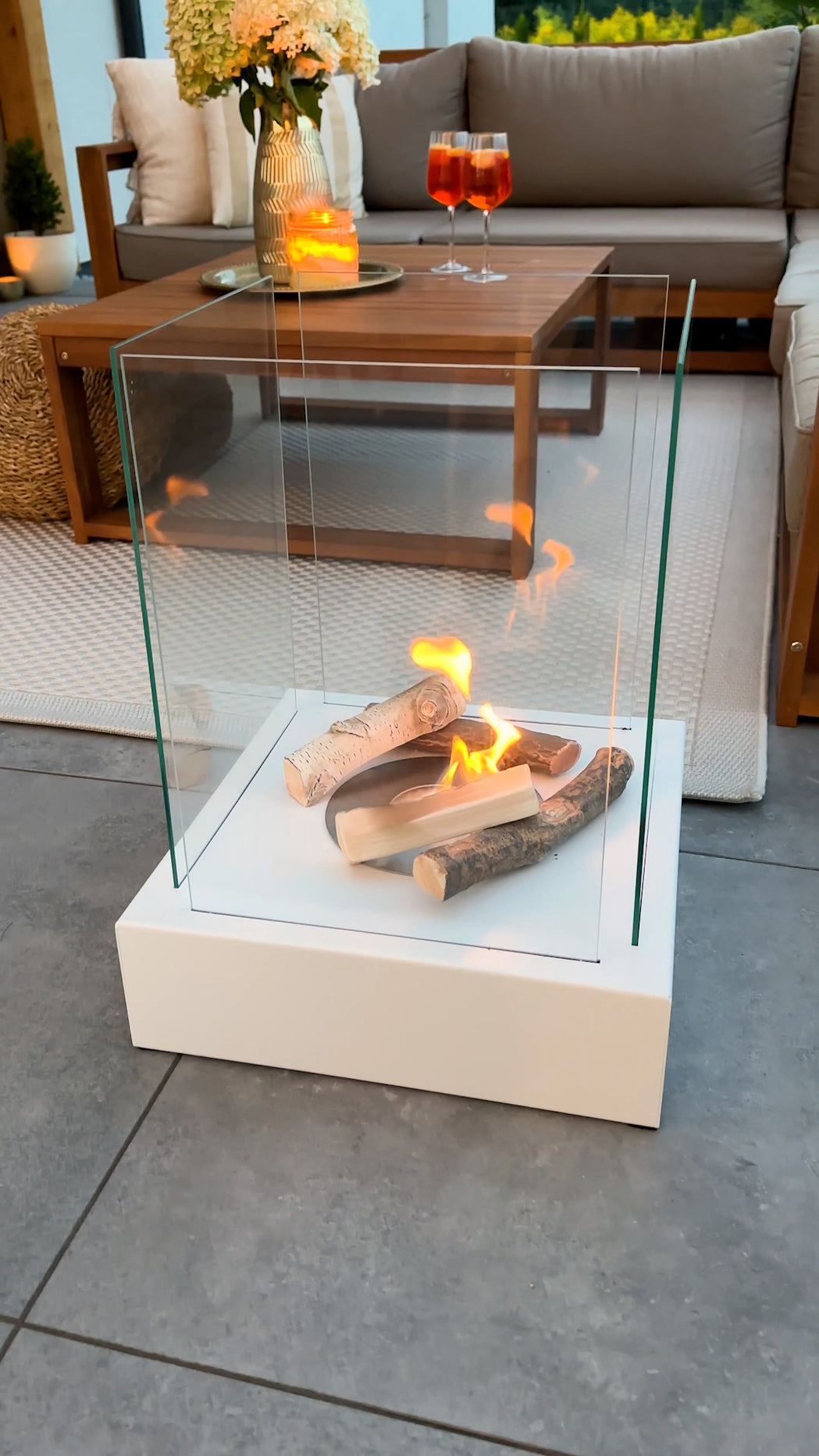 Keramik-Holzscheite – Holzoptik (4er-Set)